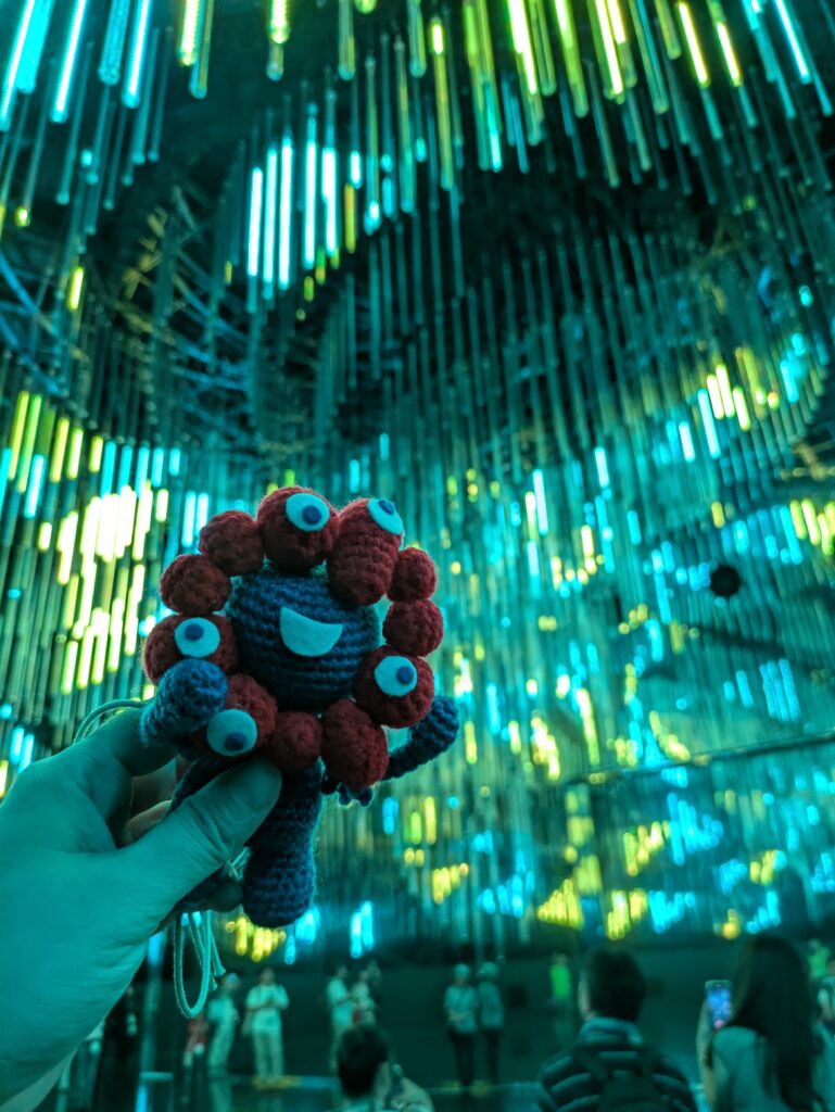 電力館でのミャクミャク