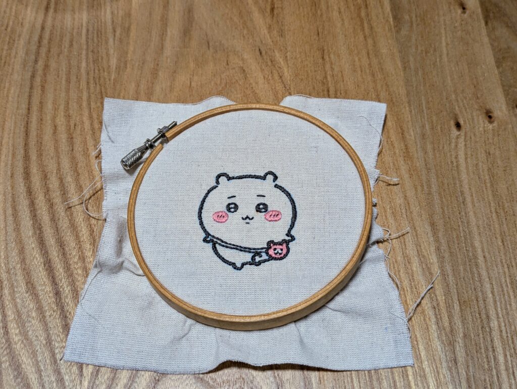 ちいかわの刺しゅう途中