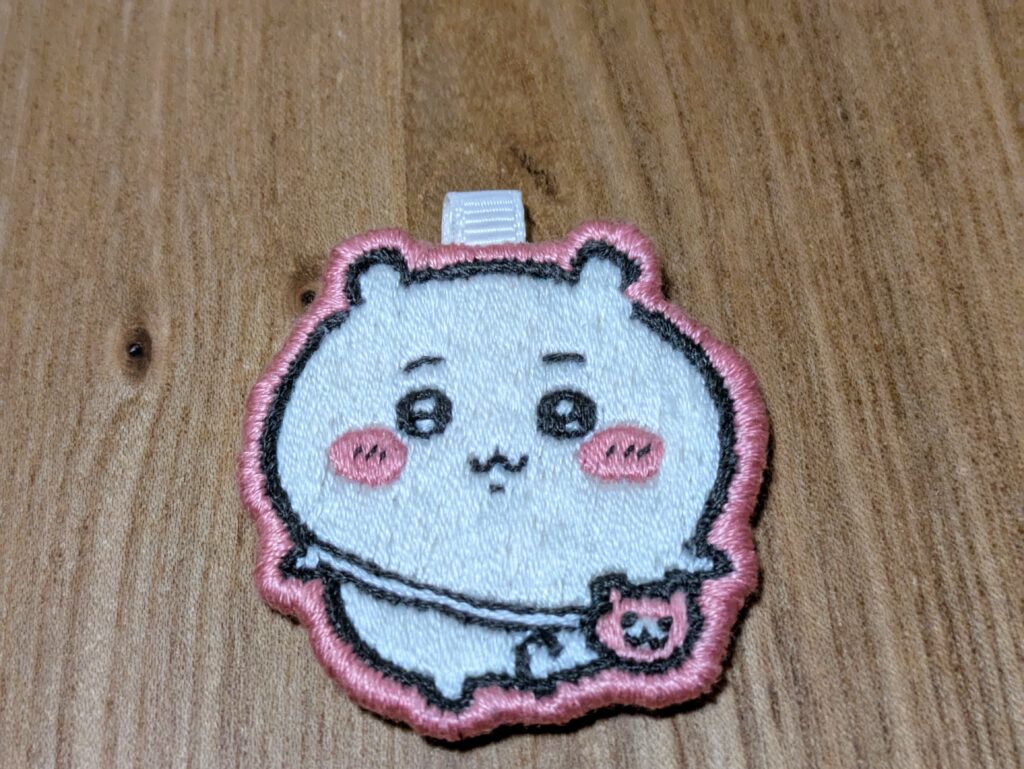 ちいかわの刺しゅうチャーム